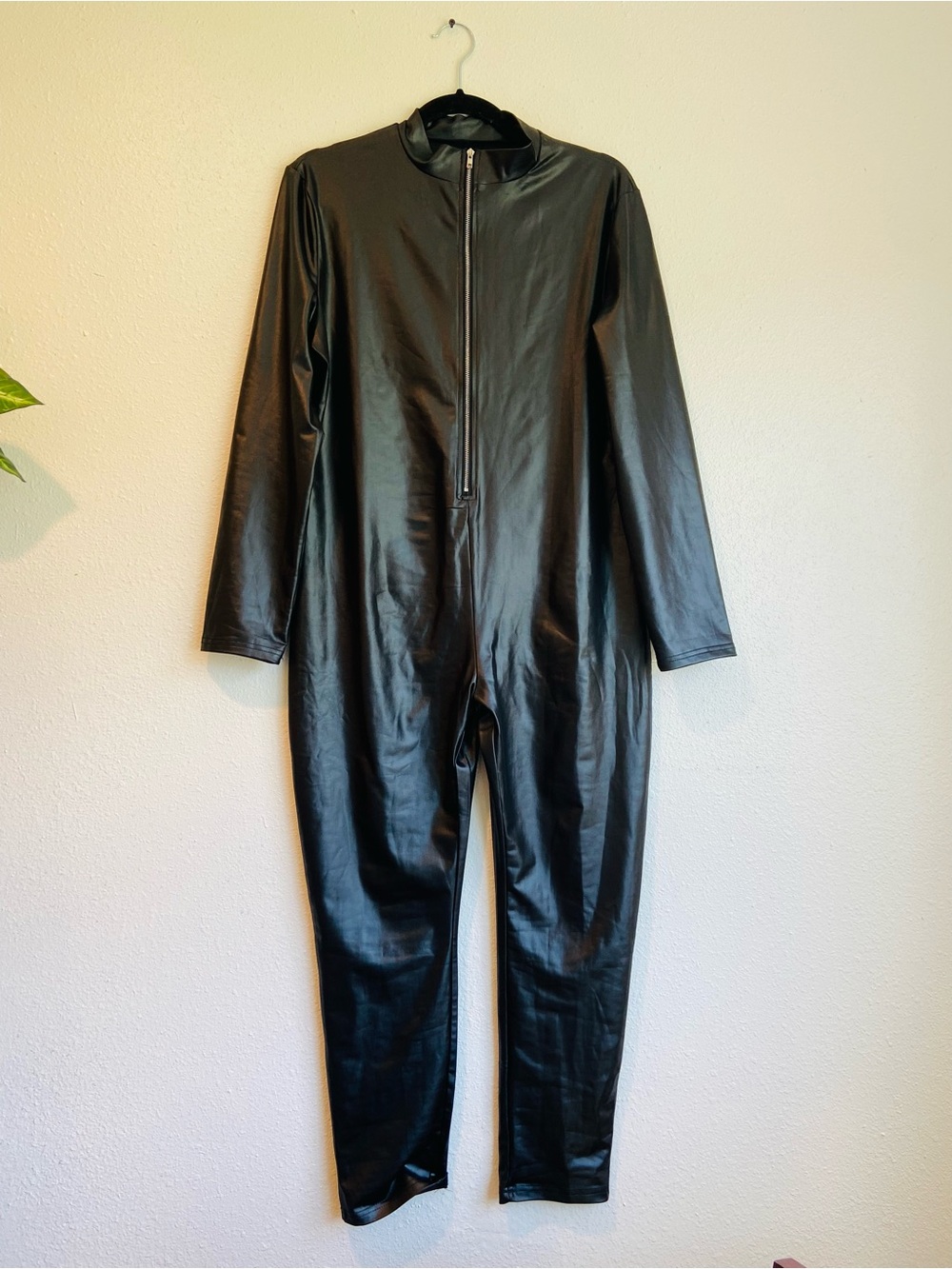 Womens One-Piece Faux Leather Zip-Front Jumpsuit Black Large